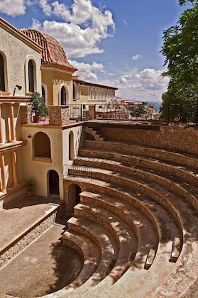 Gallery - Occidental Pueblo Acantilado