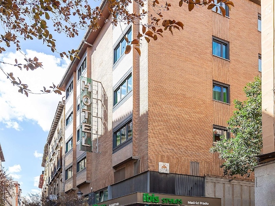 Gallery - Hotel Ibis Styles Madrid Prado