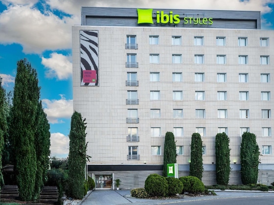 Gallery - ibis Styles Barcelona Sant Joan Despi