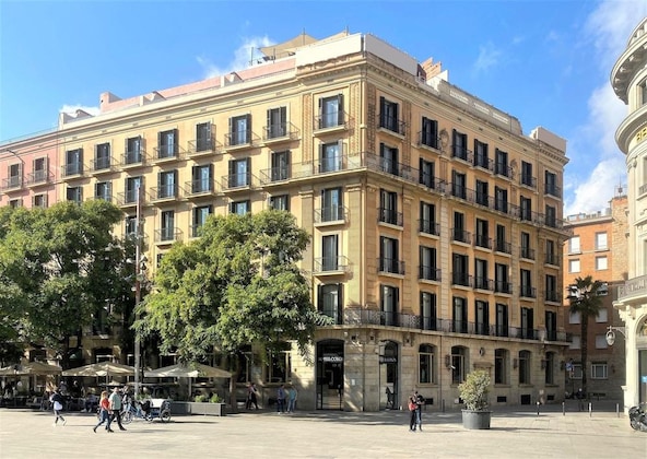 Gallery - Lamaro Hotel
