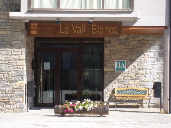 Gallery - Aparthotel La Vall Blanca
