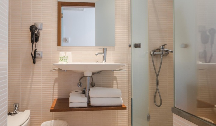 Gallery - Hotel Jeni & Restaurant