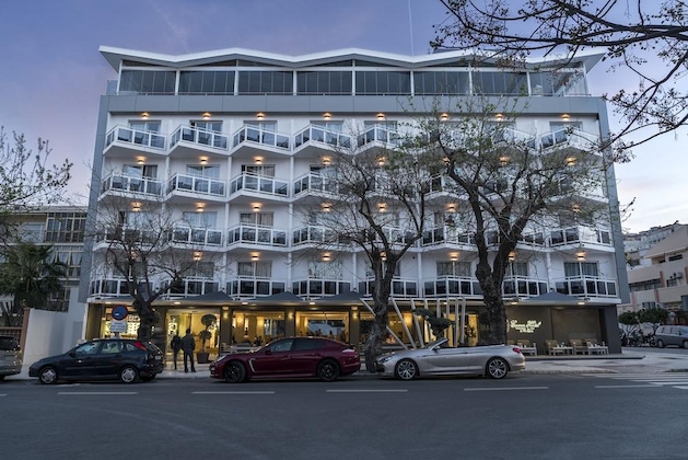 Gallery - Essence Hotel Boutique