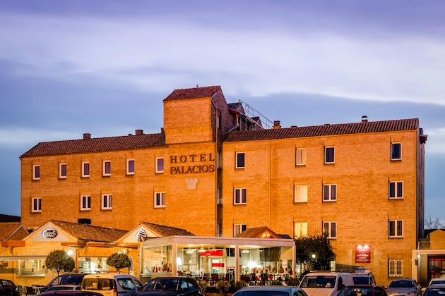 Gallery - Hotel Palacios