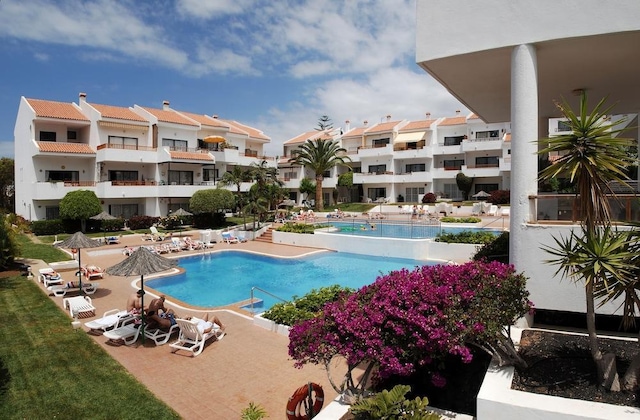 Gallery - Apartamentos Hg Cristian Sur