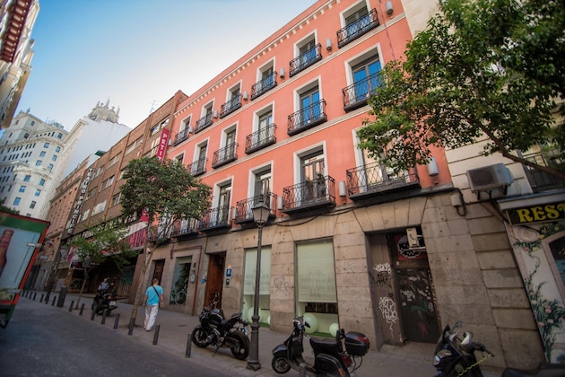 Gallery - Petit Palace Tres Cruces