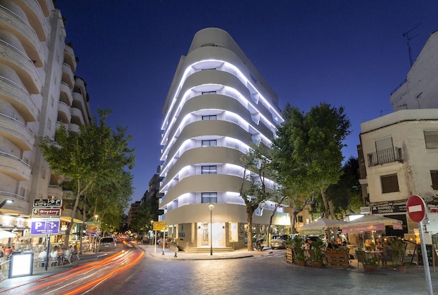 Gallery - Hotel Lima - Adults Recommended