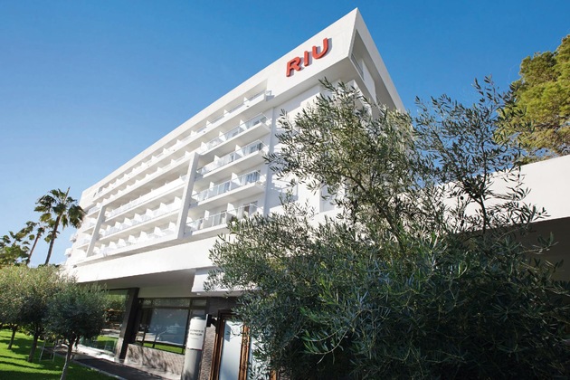 Gallery - Hotel Riu Festival