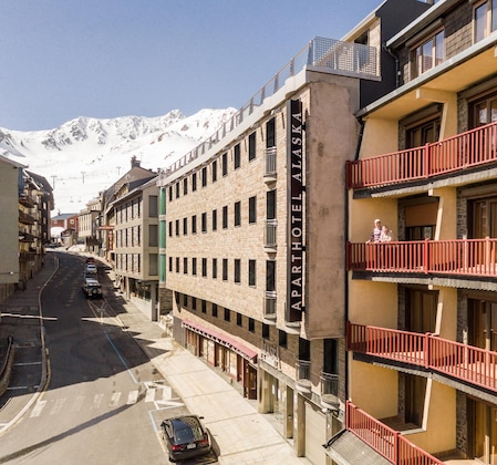 Gallery - Pierre & Vacances Andorra Pas De La Casa Alaska