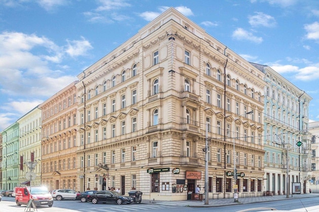 Gallery - Hotel Atos