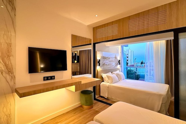 Gallery - Cavo Maris Beach Hotel