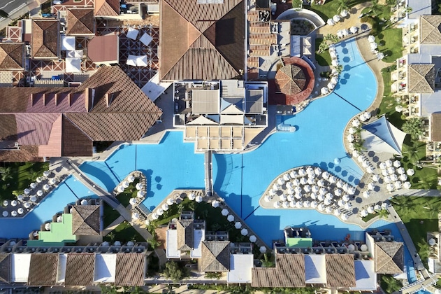 Gallery - Atlantica Aeneas Resort