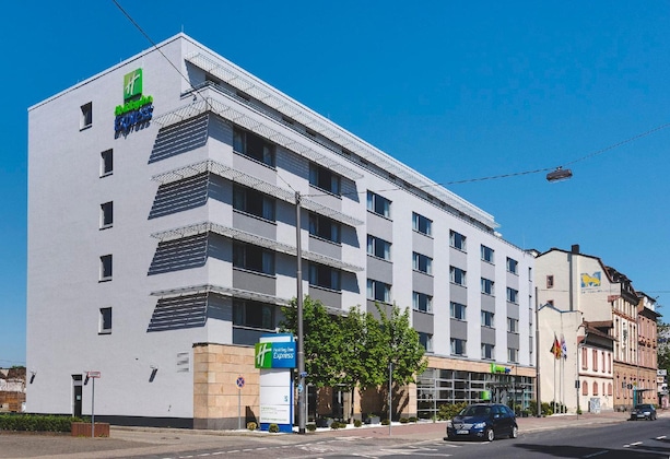 Gallery - Holiday Inn Express Frankfurt Messe, An Ihg Hotel