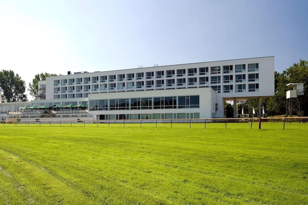 Gallery - Atlantic Hotel Galopprennbahn