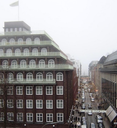 Gallery - Renaissance Hamburg Hotel