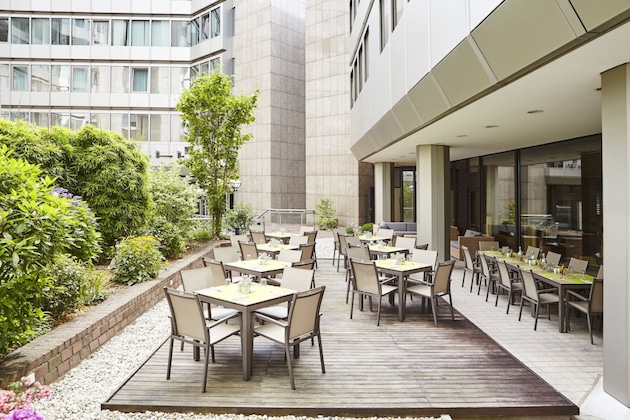 Gallery - Clayton Hotel Düsseldorf City Centre