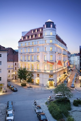 Gallery - Mandarin Oriental, Munich