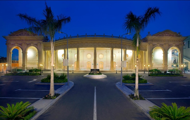 Gallery - Hilton Alexandria Green Plaza
