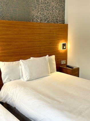 Gallery - The Chapter - Leisure Inn Hotel