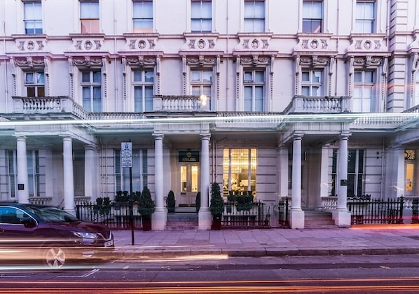 Gallery - Hyde Park Executive Apartments