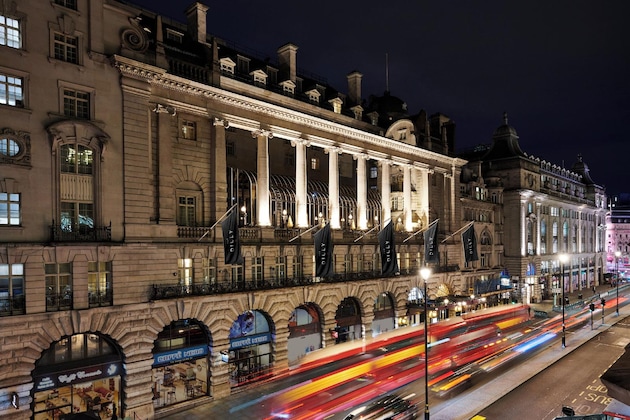 Gallery - The Dilly Hotel