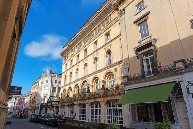 Gallery - Bristol Grand Hotel By Sunday