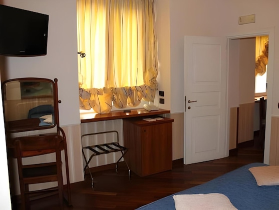 Gallery - Hotel Suite Ares