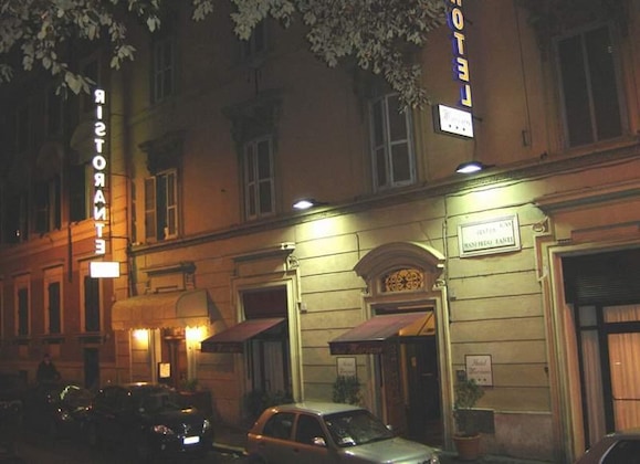 Gallery - Hotel Mariano