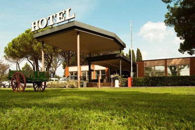 Gallery - Park Hotel California