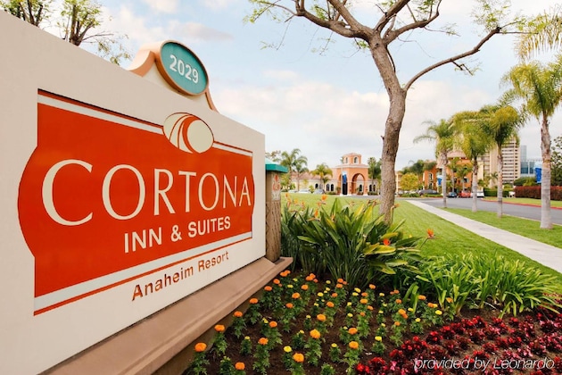 Gallery - Cortona Inn & Suites Anaheim Resort