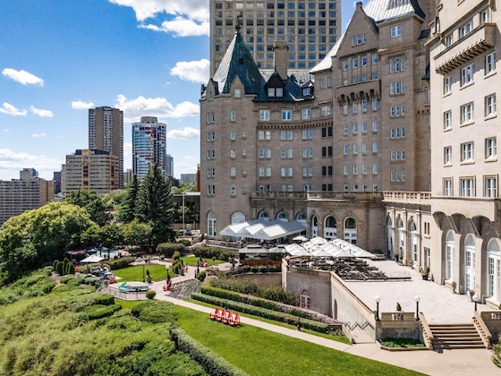 Gallery - Fairmont Hotel Macdonald