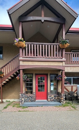 Gallery - Aspen Village Inn