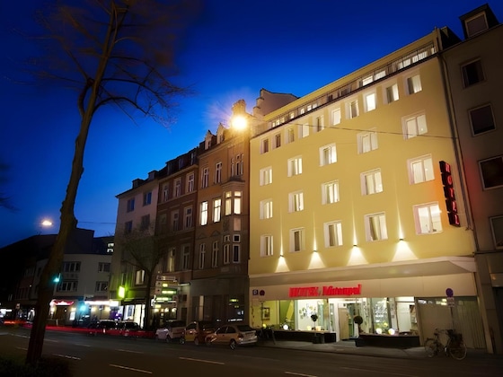 Gallery - Monopol Hotel