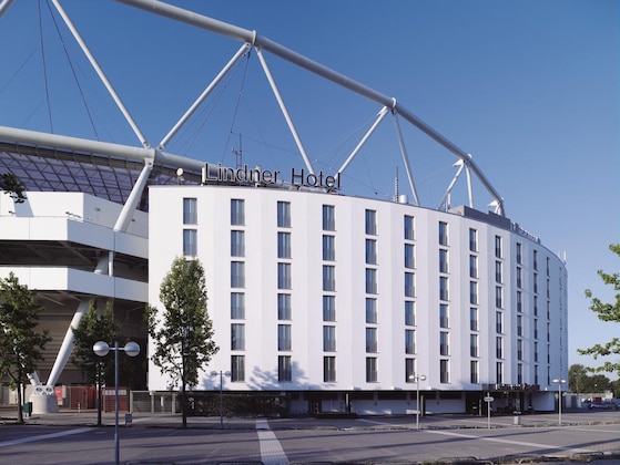 Gallery - The Curve Hotel BayArena Leverkusen