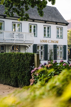 Gallery - Louis C. Jacob, Hamburg, Autograph Collection