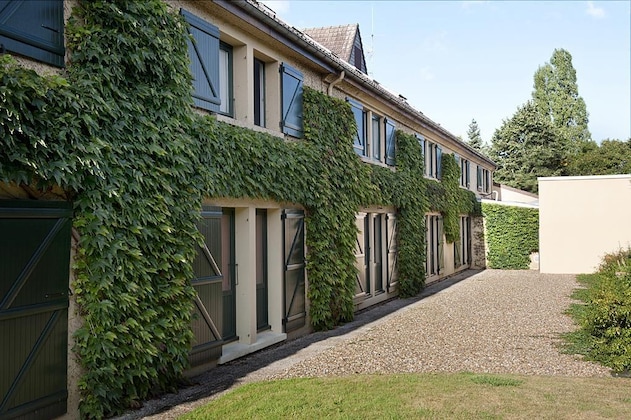 Gallery - Brit Hotel La Ferte Bernard