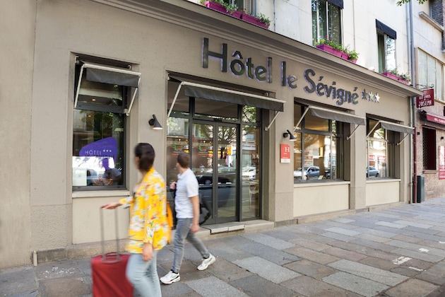 Gallery - Hôtel Le Sévigné
