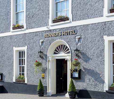 Gallery - Dingle Benners Hotel