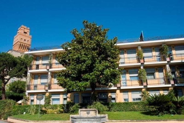 Gallery - Culture Hotel Villa Capodimonte