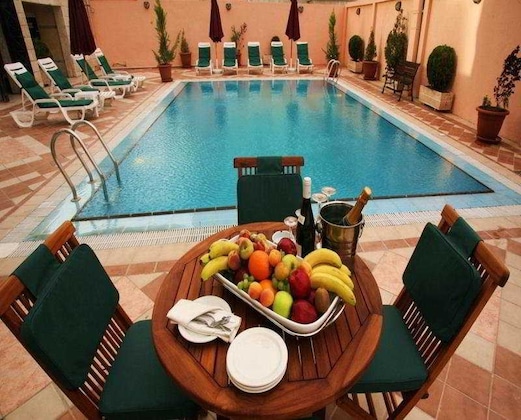 Gallery - Imperial Palace Hotel