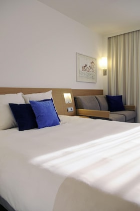 Gallery - Novotel Breda