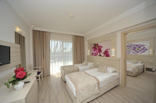 Gallery - Seaden Corolla Hotel