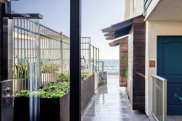 Gallery - Beach Terrace