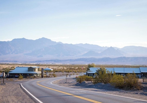 Gallery - Stovepipe Wells Village