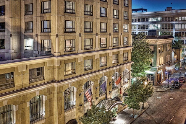 Gallery - Dossier Hotel