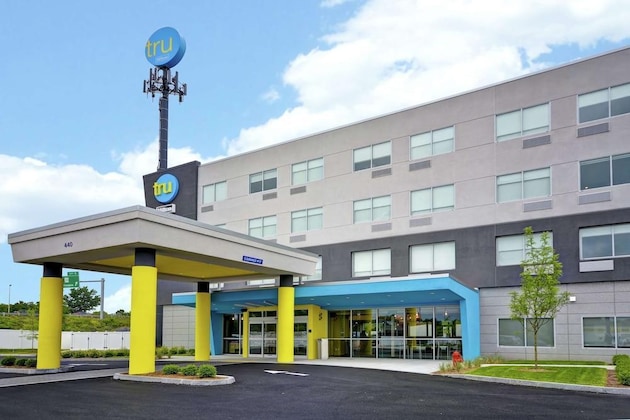 Gallery - Tru By Hilton Chicopee Springfield