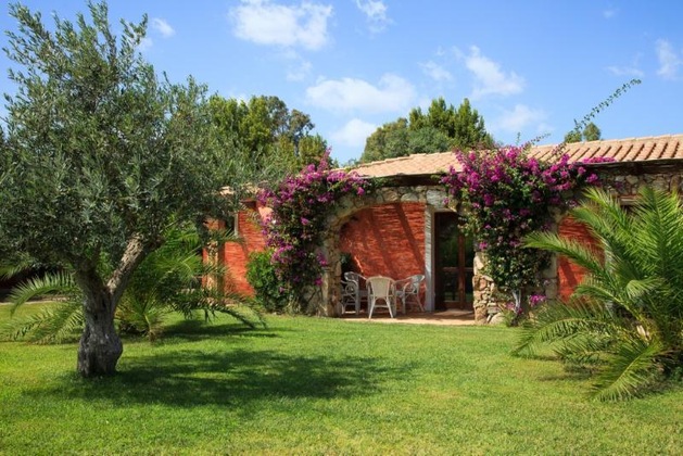 Gallery - Hotel Garden Beach