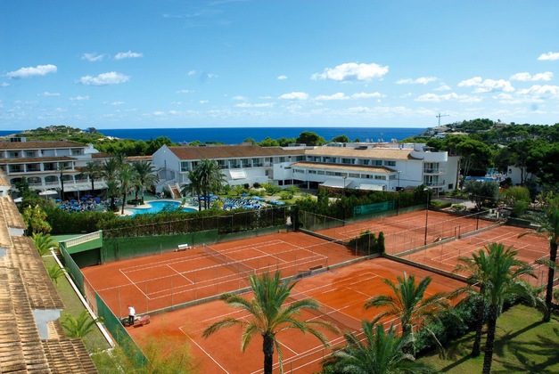 Gallery - Beach Club Font De Sa Cala