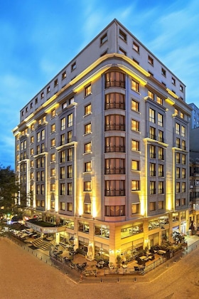 Gallery - Arts Hotel Taksim