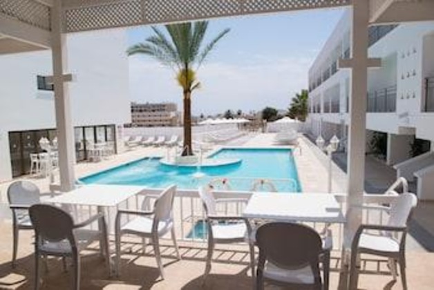 Gallery - Liquid Hotel Apartments
